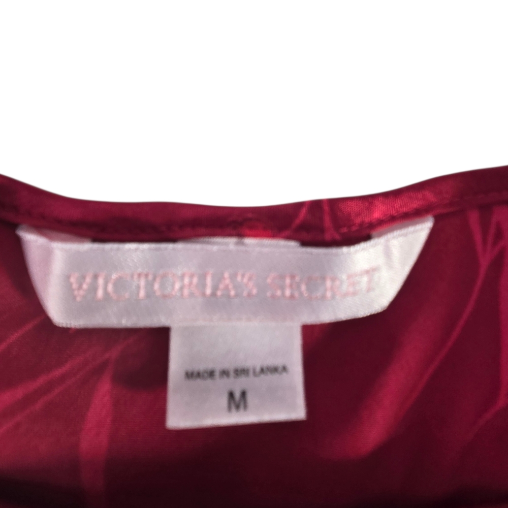 Victorias Secret Red Satin Pajamas Womens Size Medium Sleeveless Lightweight - Picture 2 of 3